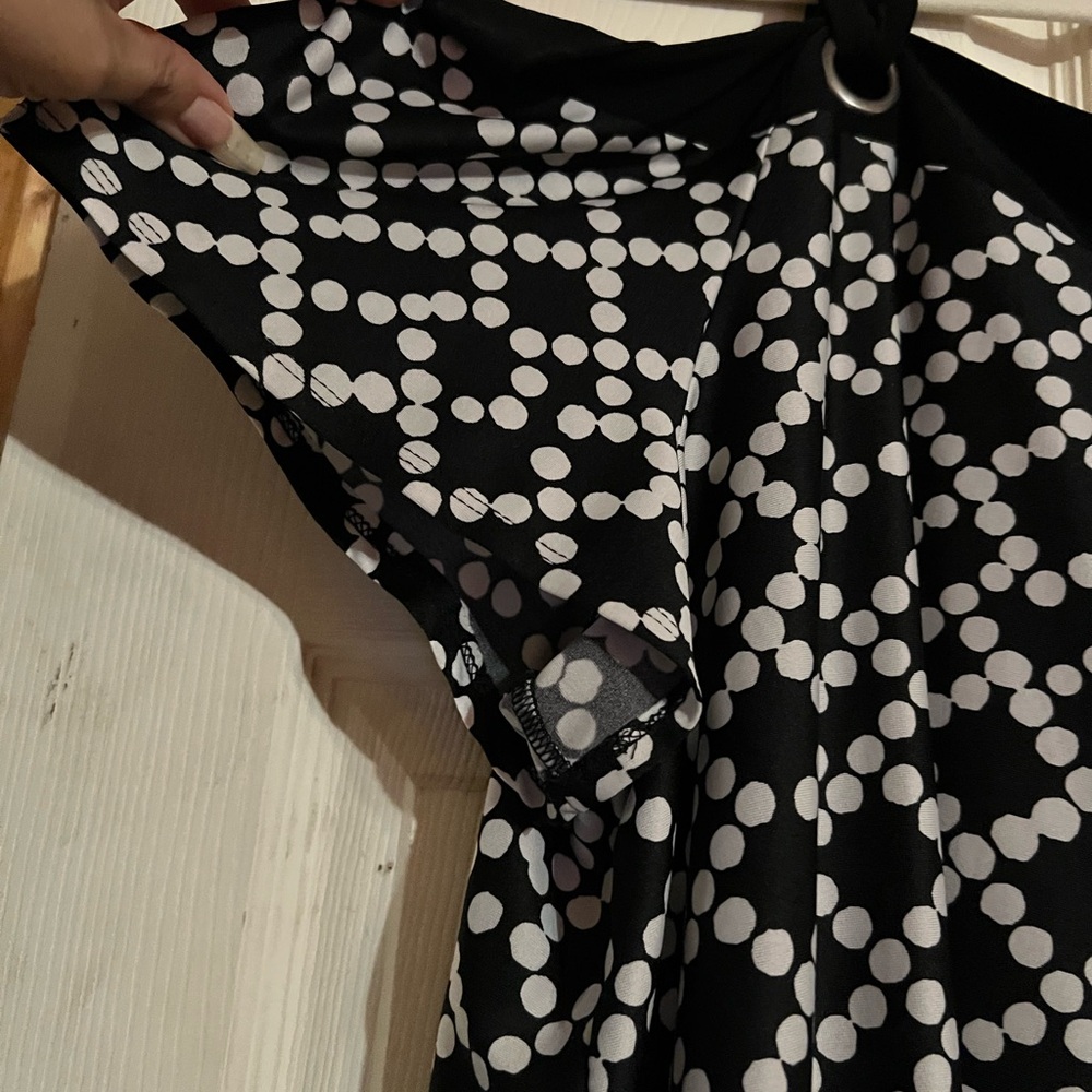 🍉Cold shoulder‎ ombré dot print top 2X - Picture 2 of 3